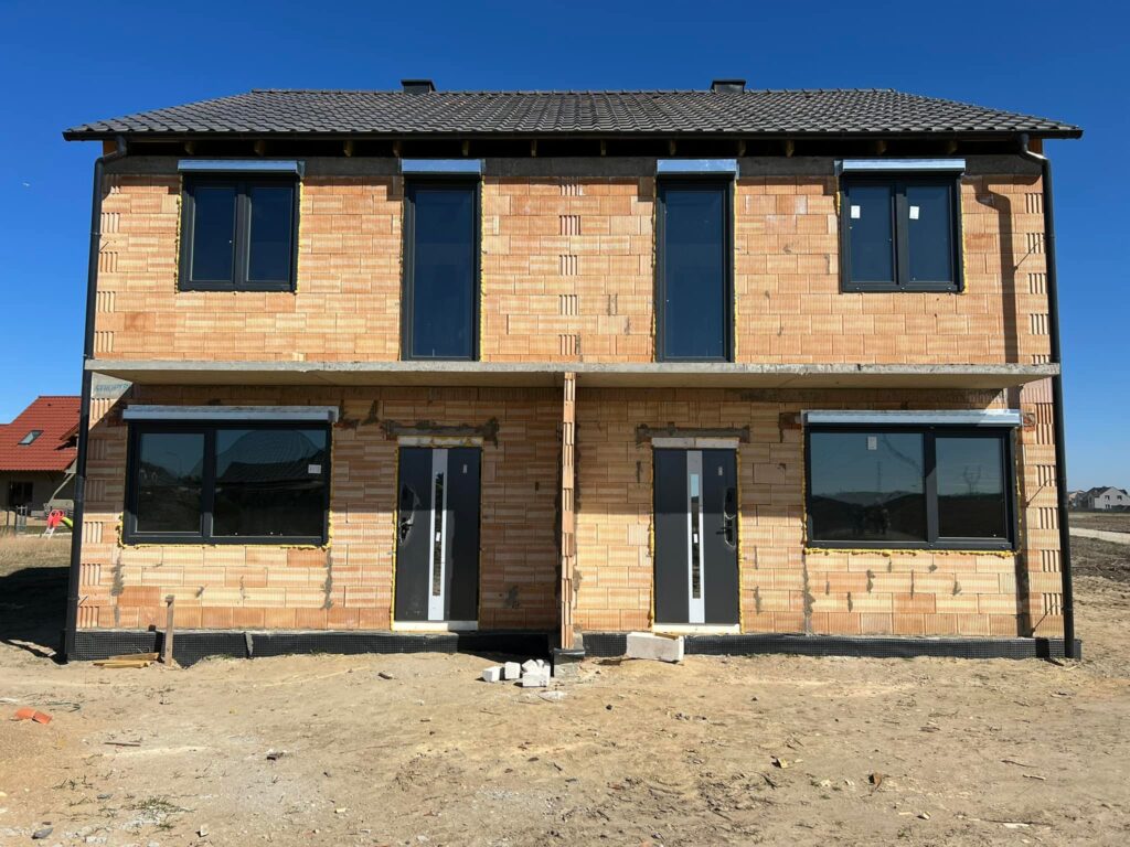 Bliźniak w Dąbrówce